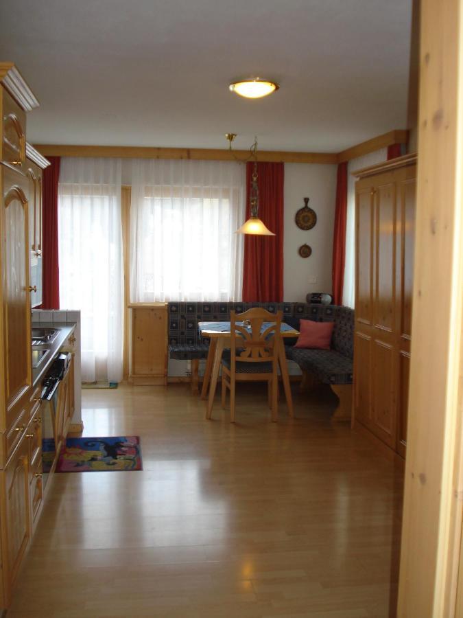Chasa Valetta Appartement Samnaun Kamer foto