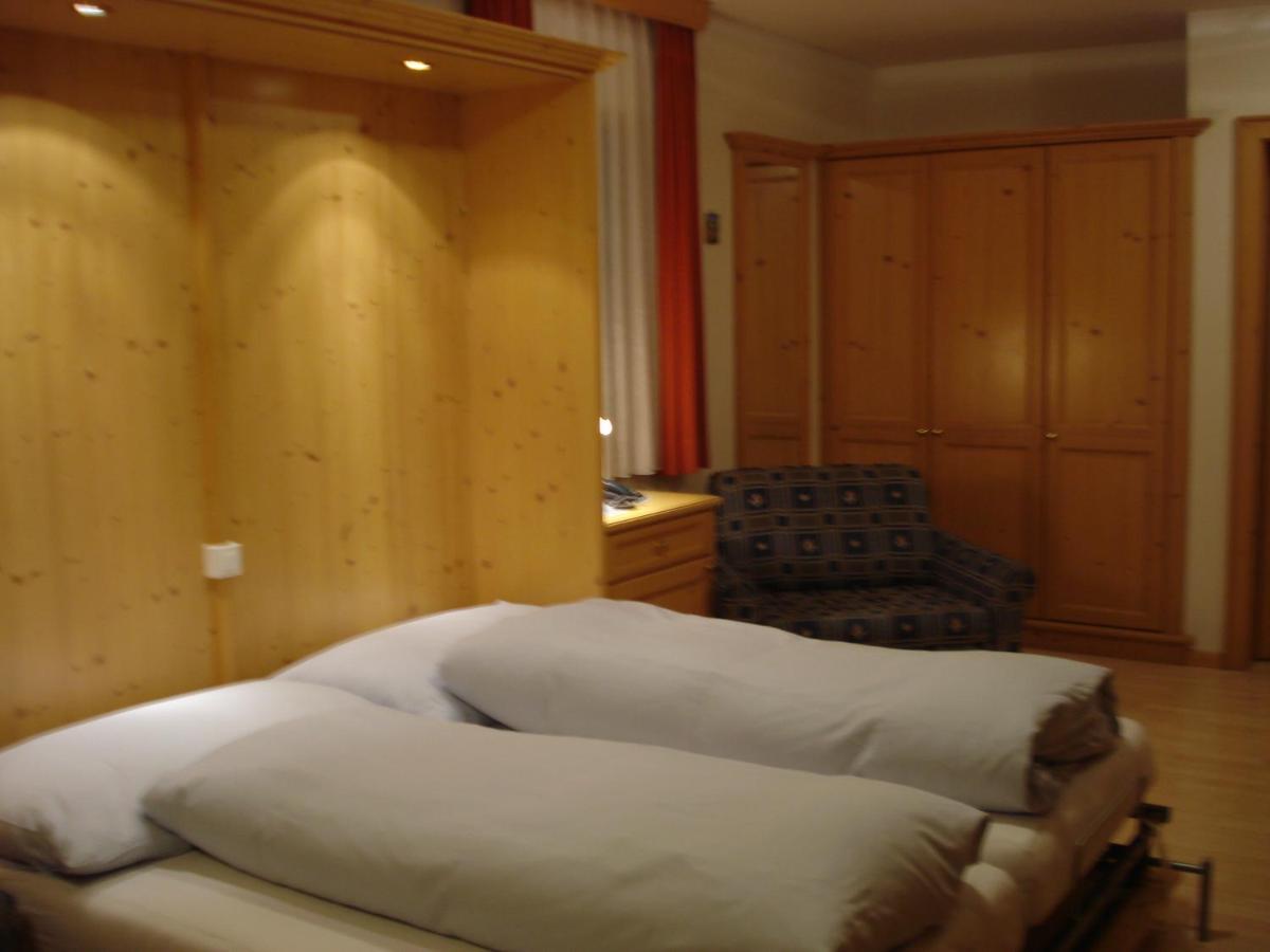 Chasa Valetta Appartement Samnaun Kamer foto